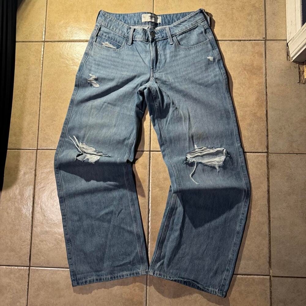 Y2k hollister co low rise denim jeans Size 4R in Womens
